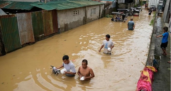 Inundaciones dejan al menos 6 muertos en Filipinas | 1000 Noticias