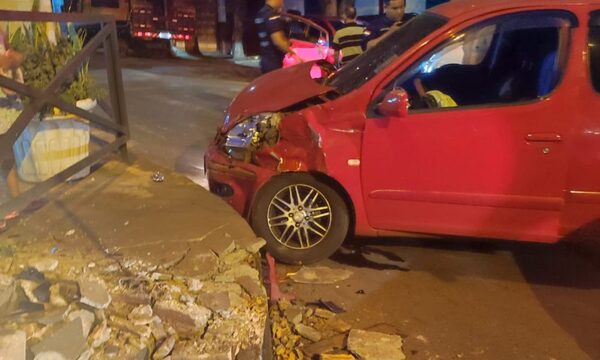 Violento choque en CDE