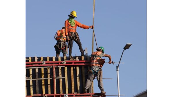 Ministerio de Trabajo formalizó a cerca de 27.000 empresas y poco más de 107.000 trabajadores en cuatro años - Revista PLUS