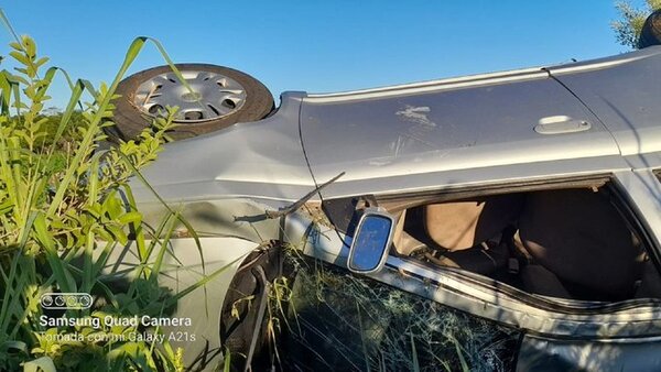 Aparatoso vuelco de vehículo deja un fallecido y cuatro heridos en Concepción