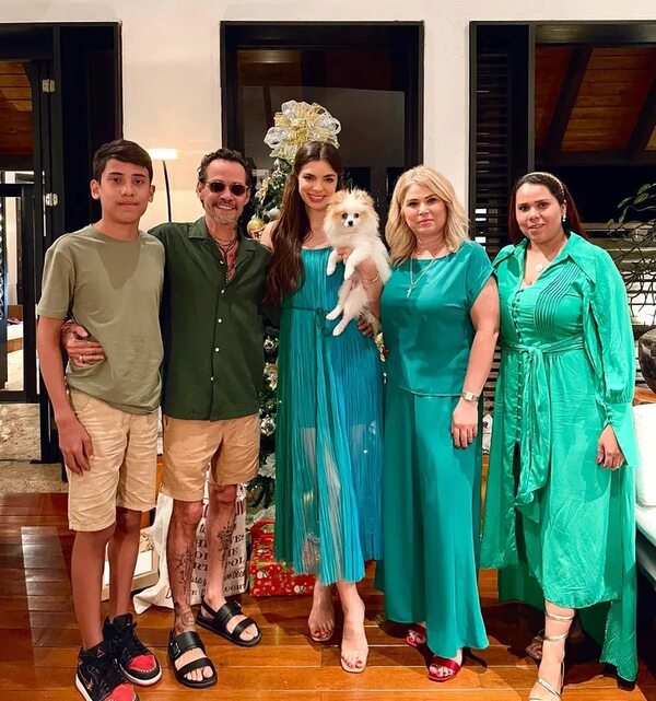Nadia Ferreira y su Navidad a pura familia, en la lujosa mansión de Marc Anthony en República Dominicana - Gente - ABC Color