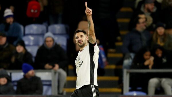 Mitrovic impulsa al Fulham