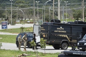 Brasil: Detienen a seguidor de Bolsonaro por colocar explosivo - ADN Digital