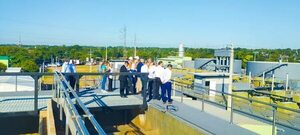 MOPC inauguró planta cloacal de San Lorenzo con un sobrecosto de US$ 8,2 millones - Economía - ABC Color