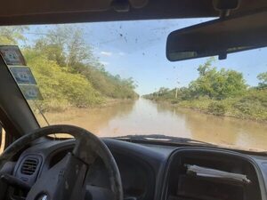 Chaco: lluvias alivian el calor pero dejan intransitables a los caminos - Noticias del Chaco - ABC Color
