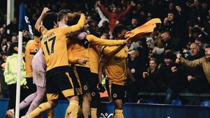 El Wolverhampton gana en el debut de Lopetegui en la Premier