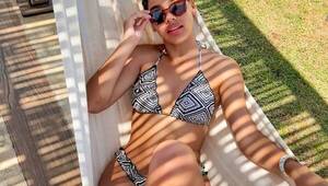 Cantante folclórica alborota a sus fans con su foto en bikini