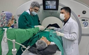 Tesãi realizó la primera reconstrucción pélvica y drenaje percutáneo