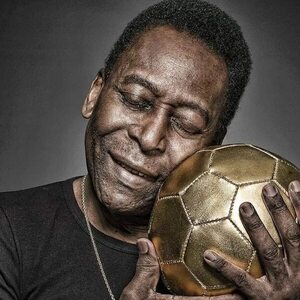 Pelé, otra noche en familia en el hospital - Fútbol Internacional - ABC Color
