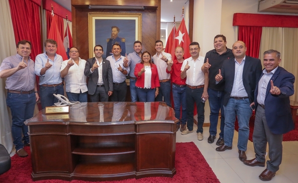 Candidatos a gobernadores por la ANR logran unidad con miras al 2023