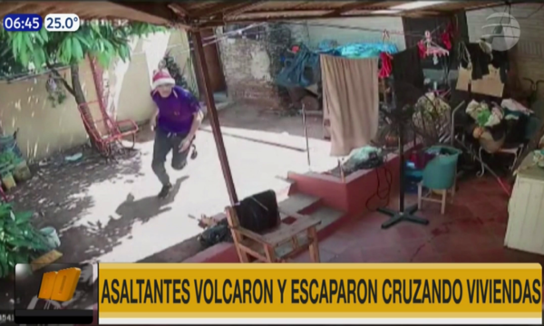 Asaltantes volcaron y escaparon cruzando viviendas - Paraguaype.com