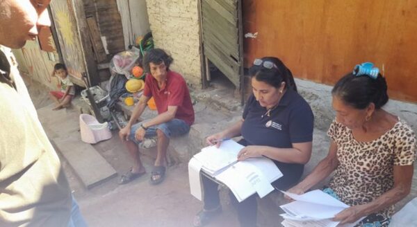 MUVH recibe documentos de familias asentadas en la ex OFAT para el proyecto San Blas de MRA