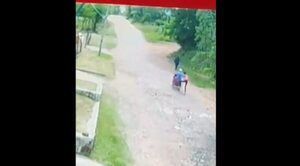 Motochorras: Madre e hija asaltan y roban a una persona sorda