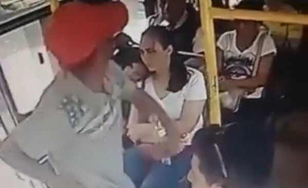 Asaltó en colectivo en víspera de Navidad, ahora fue detenido