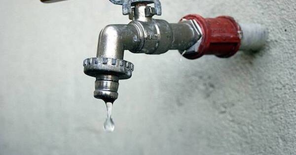 La Nación / Pobladores de Luque denuncian falta de agua desde hace un mes
