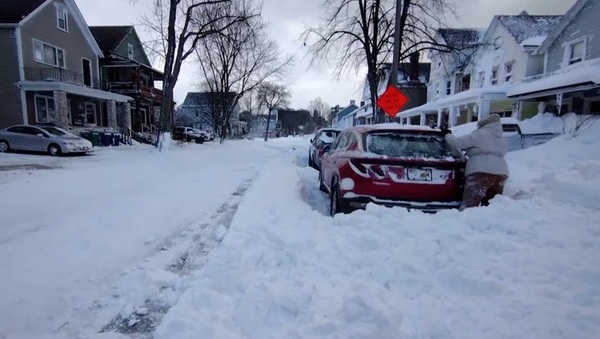Diario HOY | La "tormenta de nieve del siglo" deja casi 50 muertos en EEUU