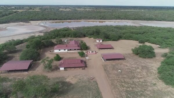 Realizan limpieza del Fortín Isla Po´i para recibir a visitantes - Noticias del Chaco - ABC Color