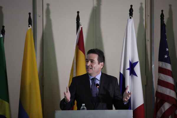 El tiempo del "crédito barato está en pausa" en Panamá, dicen los banqueros - MarketData