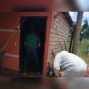 Encuentran cuerpo de un hombre asesinado a escopetazos y puñaladas