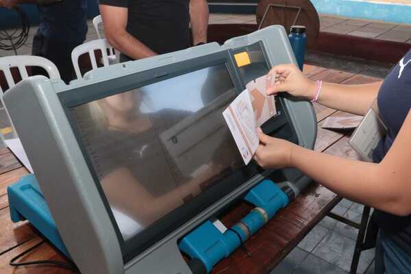 Posibilidad de anular elección en la Concertación está en que se anule 20% de las mesas | 1000 Noticias