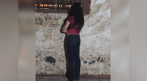 Detienen a una persona trans por abusar sexualmente de una niña