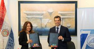 La Nación / BCP realiza convenio con el Instituto Desarrollo para estimular el desarrollo académico