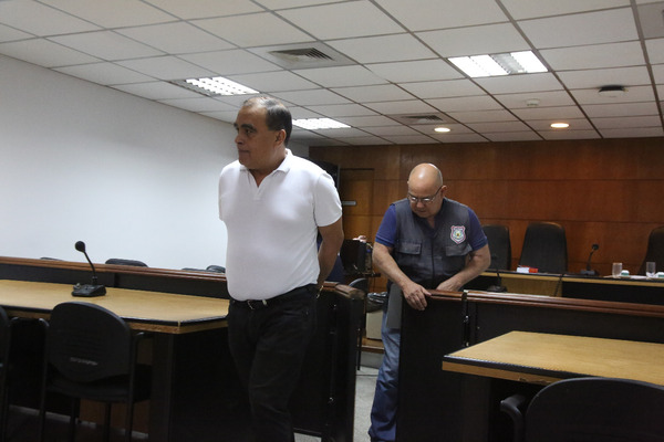 Diario HOY | Absuelven al exintendente Roberto Cárdenas en juicio por desvío de fondos jubilatorios