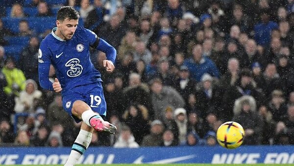 Mount cierra la crisis del Chelsea