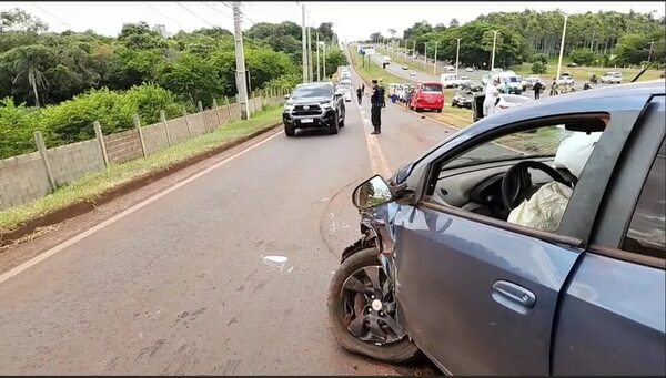 Otro accidente sobre avenida con nuevo sentido de circulación en Ciudad del Este - ABC en el Este - ABC Color