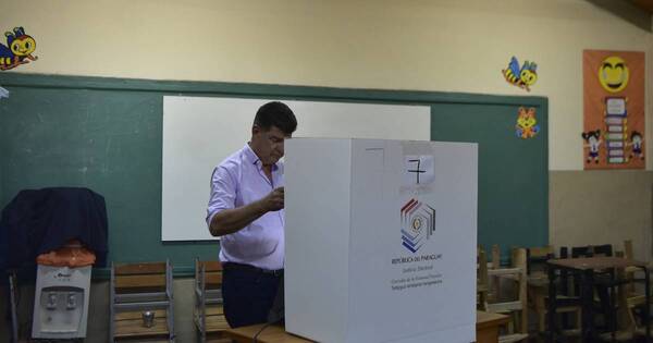 La Nación / TEI rechazó denuncia de fraude electoral en internas del PLRA