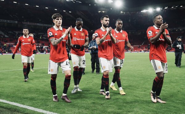 Manchester United no tuvo problemas para superar al Nottingham Forest