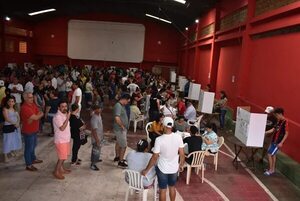 Honor Colorado gana Itapúa, Ñeembucú y Paraguarí, según resultados juzgados por la ANR - Política - ABC Color