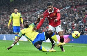 Manchester United y Chelsea siguen escalando en la Premier - Fútbol Internacional - ABC Color