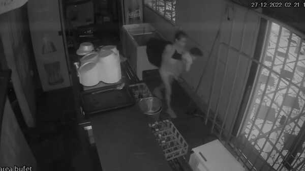 Diario HOY | Identificada y detenida por robo a Jardín de los Pollos