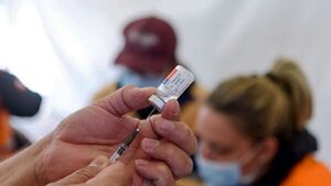 Covid: Instan a aplicarse refuerzos a quienes recibieron dosis en 2021