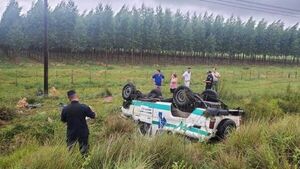 Beba de 4 meses muere tras vuelco de una ambulancia en Caazapá