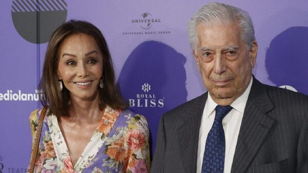 Mario Vargas Llosa e Isabel Preysler terminan su relación de ocho años