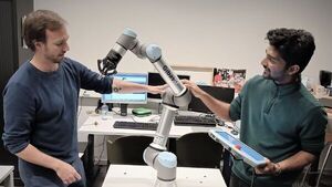 Experimento busca probar si robots pueden inventar herramientas