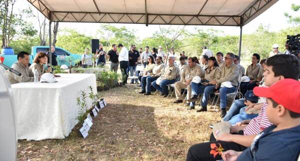 La ANDE realizó el cierre  del Proyecto Yvyra Ñeñoty
