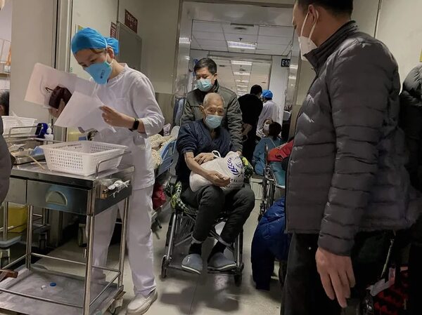La OMS tilda de “bomba de relojería” la escasez de trabajadores sanitarios - Mundo - ABC Color