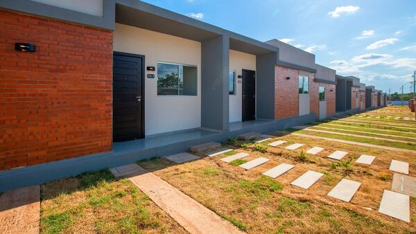 HUPI Constructora y Grupo Timbó entregaron primeras viviendas de condominio Arasy
