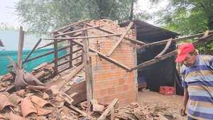 Ventarrón derriba humilde vivienda | Radio Regional 660 AM