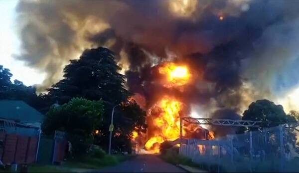 Sudáfrica: explosión de camión cisterna alcanza 26 muertos