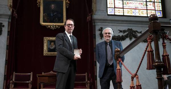 La Nación / Real Academia Española premió al cineasta paraguayo Marcelo Martinessi