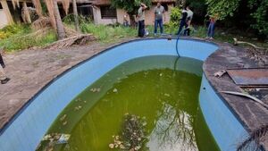 Municipalidad intervino una vivienda con piscina abandonada