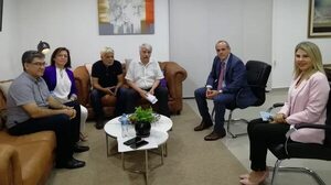 Piden a la Contraloría investigar el contrato ANDE - Atome - Economía - ABC Color
