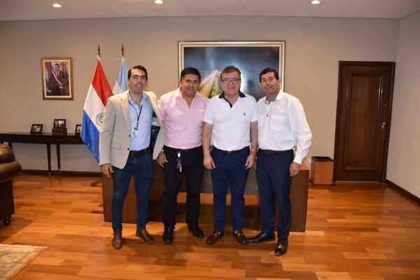 EBY proyecta nuevas obras comunitarias para distrito de Caaguazú