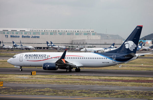 Aeroméxico anuncia su salida formal de la Bolsa mexicana - MarketData