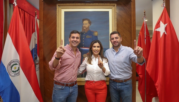 Siguen curando las heridas tras internas partidarias en la ANR