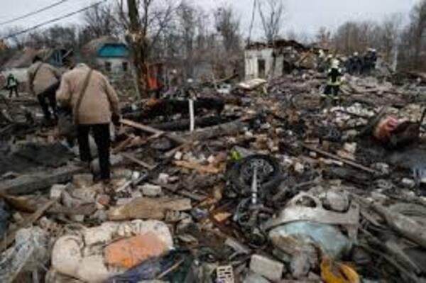 Rusia atacó masivamente a Ucrania con misiles de crucero desde aviones y barcos